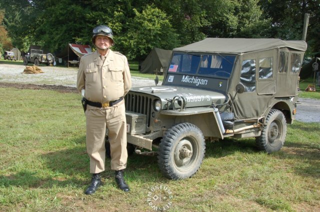 usgeneralwithjeep.jpg