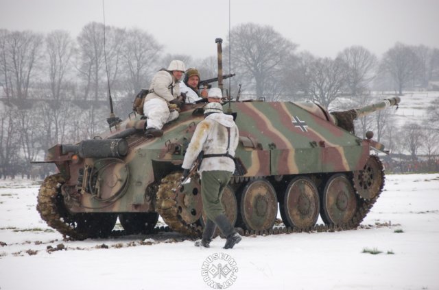 jagdpanzer38hetzer4.jpg