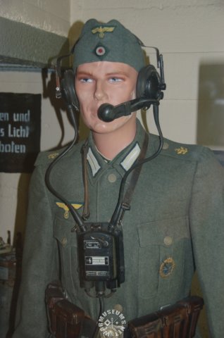 germansoldiercoastalartilleryuniform.jpg