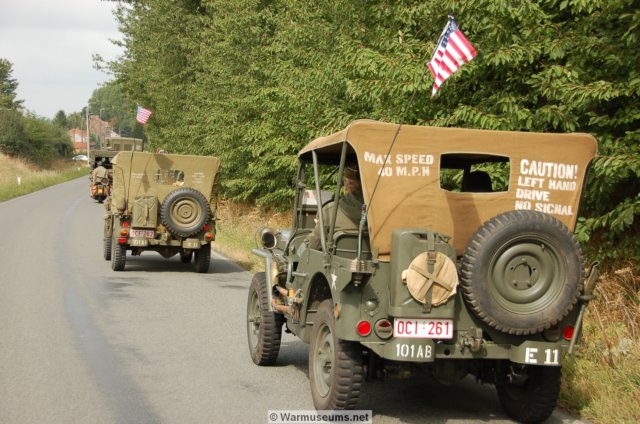 drivingthroughtheconvoy2.jpg