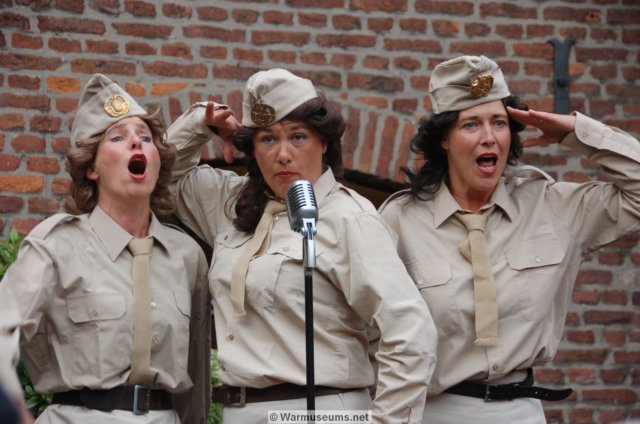 thestarsisters3.jpg