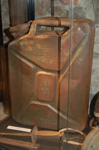ssjerrycan.jpg
