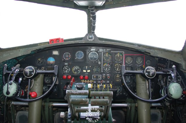 b17cockpitview.jpg