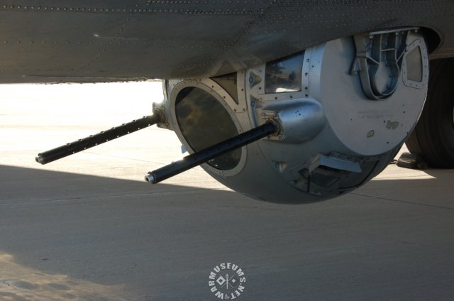 b17lowerturret.jpg