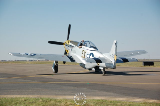 p51dmustangrearleftview.jpg