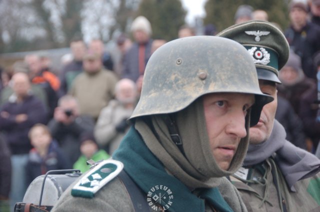 germanofficers.jpg