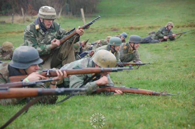 germansoldiersinaction.jpg