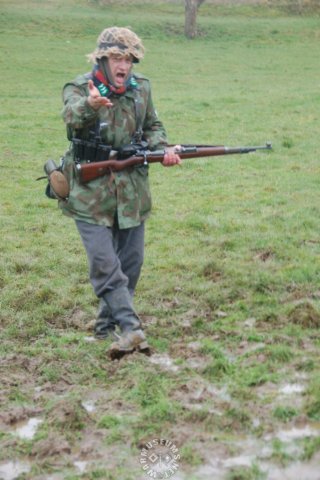 luftwaffeobergefreiterfelddivision2.jpg