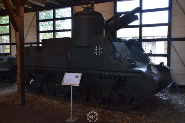 m7b2priest.jpg