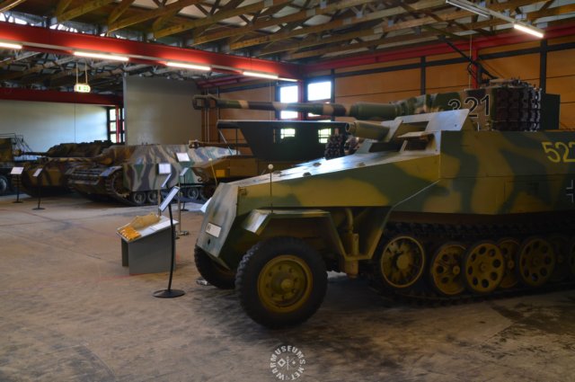 sdkfz2519.jpg