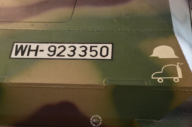 zoomonsdkfz2344.jpg