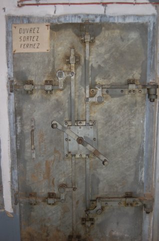 armoreddoor2.jpg