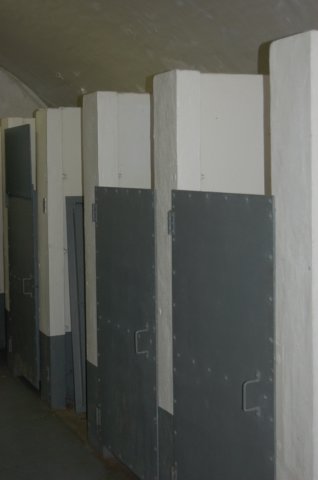 museumstoilets.jpg