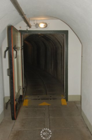 bunkeropendoor.jpg