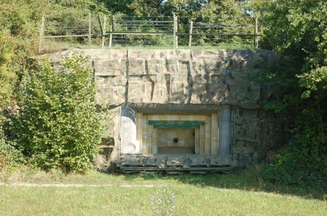 bunkerwithoutcamocover.jpg