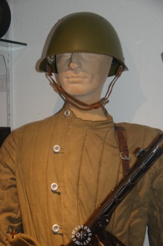 sovietsoldierww2.jpg
