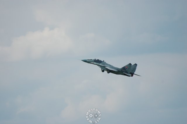 mig29fulcrumslovakiatakingoff3.jpg