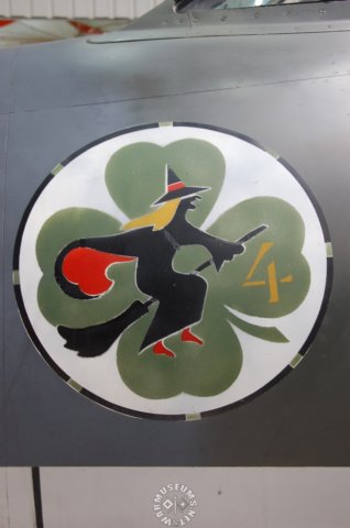 hawkerhuntermarkings.jpg