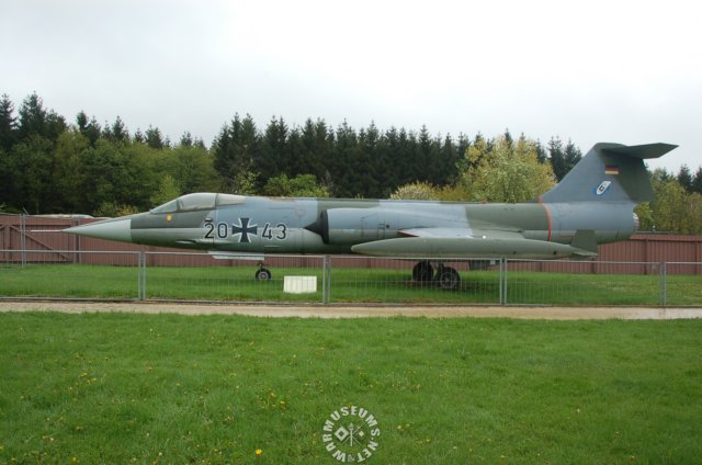 lockheedf104gstarfighter.jpg