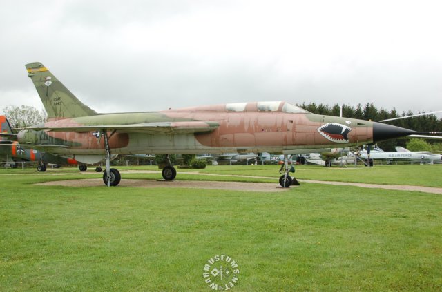 republicf105fthunderchief.jpg