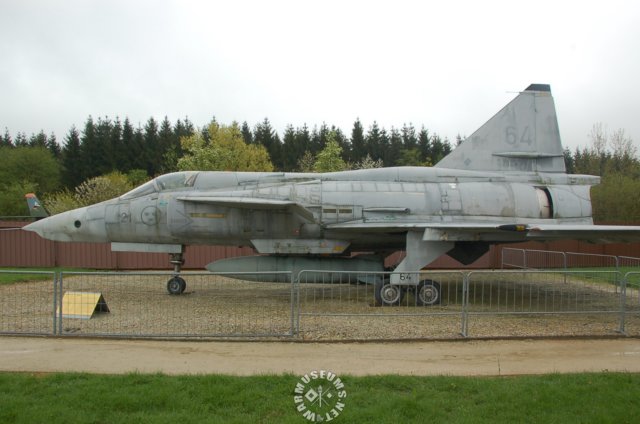 saabajsf37viggenleftsideview.jpg