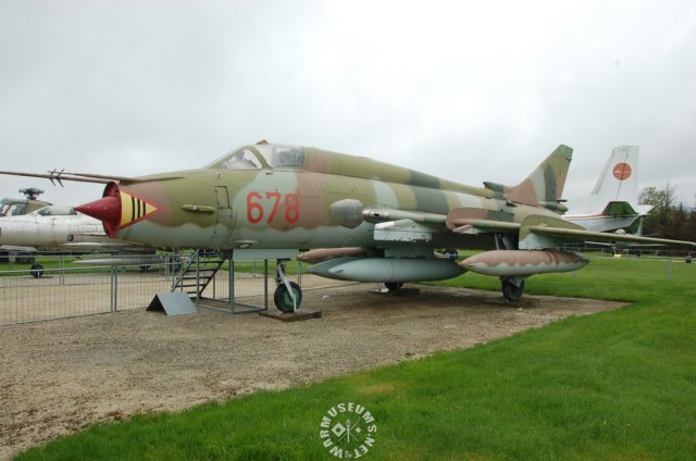 sukhoisu22m4.jpg