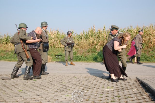 humandramawrefrequentduringww2.jpg