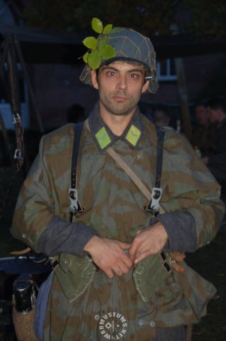 luftwaffesoldiergroundpersonnel.jpg