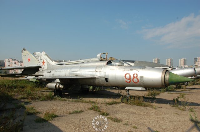 mig21fishbed.jpg
