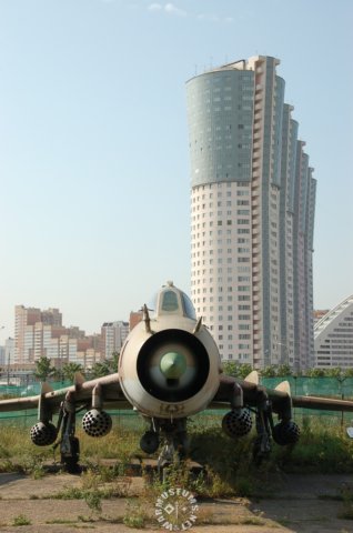 su17m3fitter2.jpg