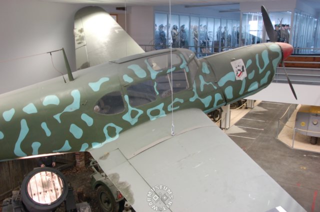 me108.jpg