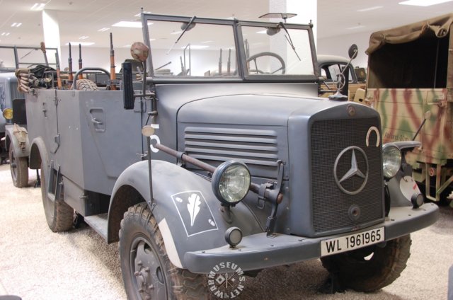 mercedesbenzl1500a.jpg
