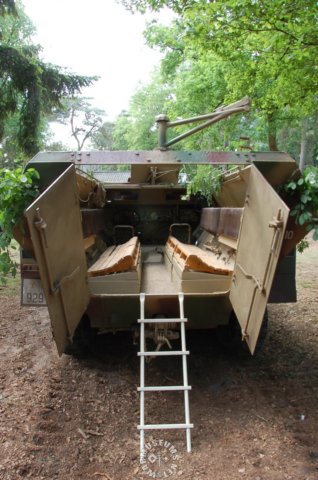 sdkfz251rearview.jpg