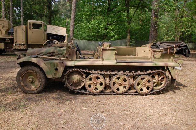 sdkfz10.jpg