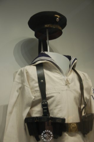 kriegsmarineuniform.jpg