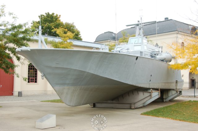 project1314smalltorpedofastboatlibelleclasseastgermany1976.jpg