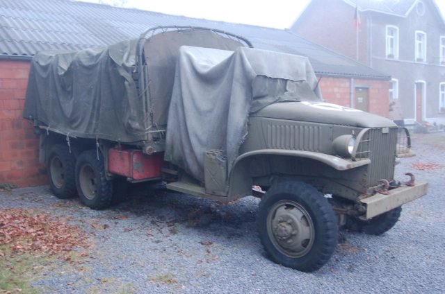 usgmcdodgeinfrontofmuseum.jpg