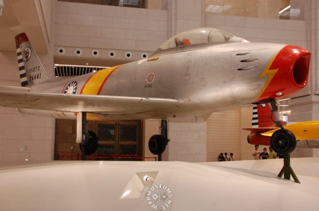 f86fsabre.jpg