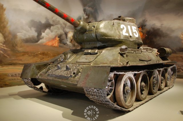 t3485heroictank.jpg