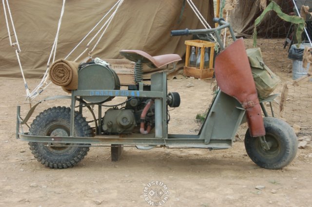 cushmanairbornemilitarymotorscooter.jpg