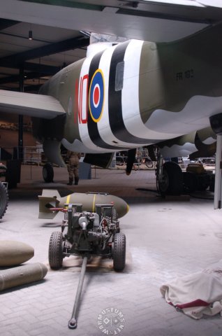 b25rearviewwithbomb.jpg