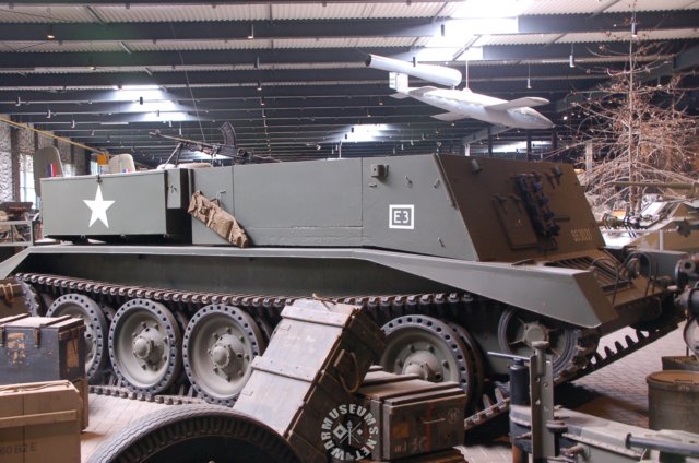 crusader2guntractormk1.jpg