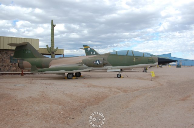 locheedf104dstarfighter.jpg