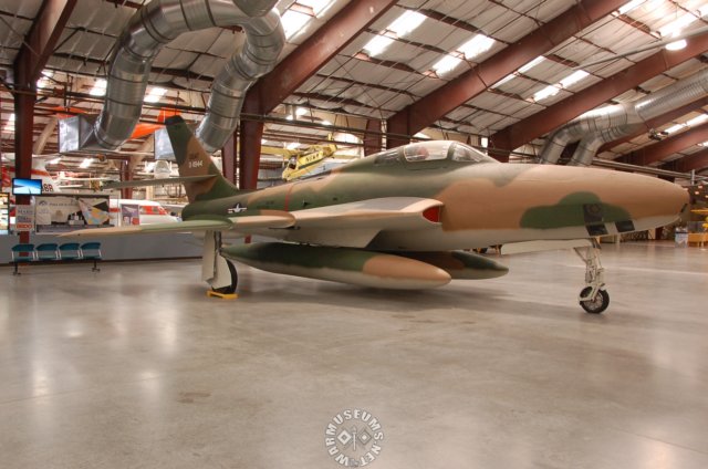 rf84fthunderflash.jpg