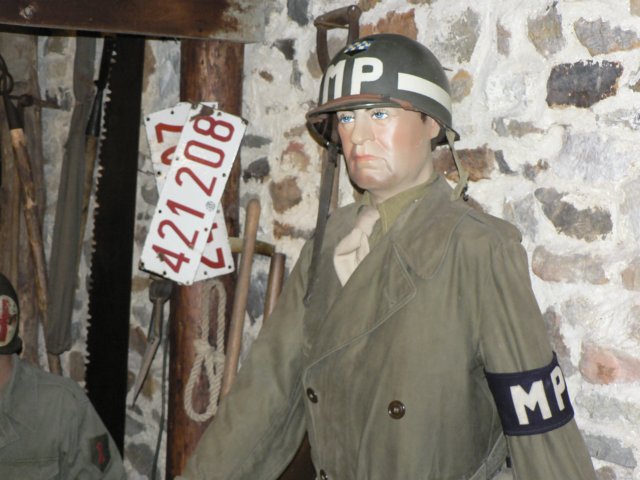 usmilitarypolice.jpg