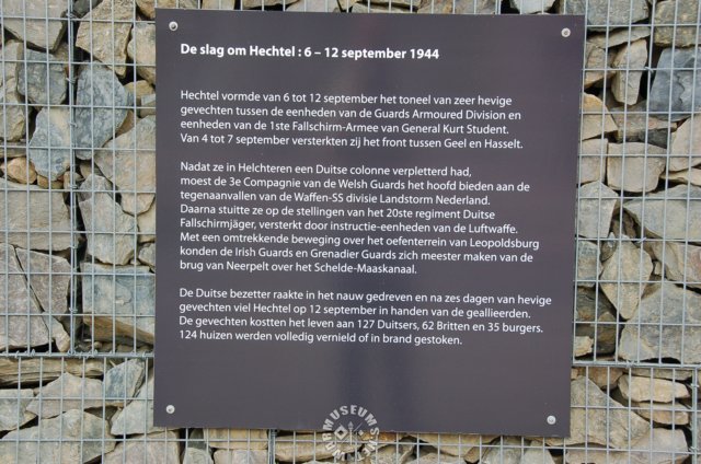 commemorativeplatefightsinhechtelinseptember1944.jpg