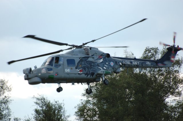 westlandlynxantisubmarinehelicopter.jpg