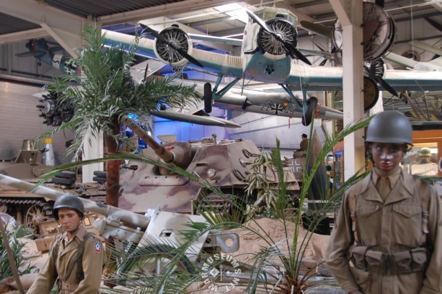 desertdioramawithjagdpantherandju52.jpg
