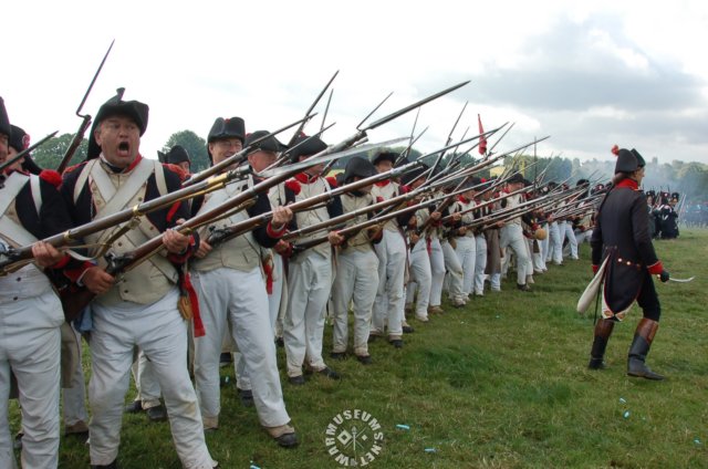 frenchinfantryreadytochargeusingbayonets.jpg