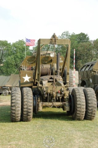 m26pacifictruckwithusflagrearview.jpg